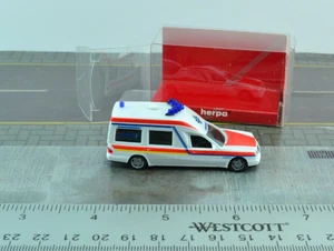 Ambulancia Herpa 044110 Mercedes Benz E 200 Wagon MKT escala HO 1:87 - Imagen 1 de 2
