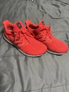 Size 8 - adidas UltraBoost 5.0 DNA Vivid Red - Picture 1 of 5
