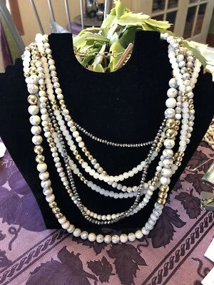 Collar Talbots Statement Multi Hilo Tono Plata con Tono Dorado Marcasita Foto 1 de 3