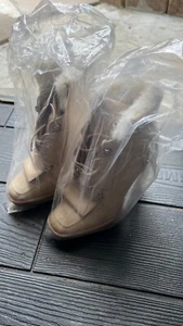 Bally Switzerland Genuine Woman's High Heels Boots Size 35 As New - Picture 1 of 1