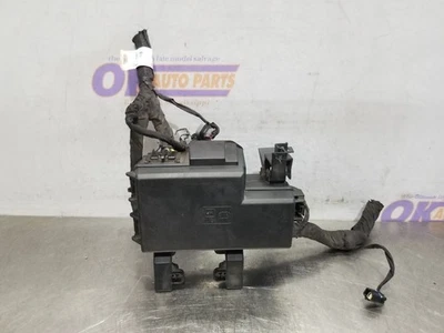 18 2018 FORD MUSTANG 2.3L TURBO ENGINE FUSE BOX  - Image 1 of 4