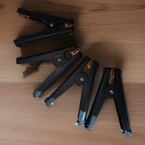 2 Pair  Black Jumper Cable Clamps Car Battery Alligator Clips Replacement - Picture 1 of 4