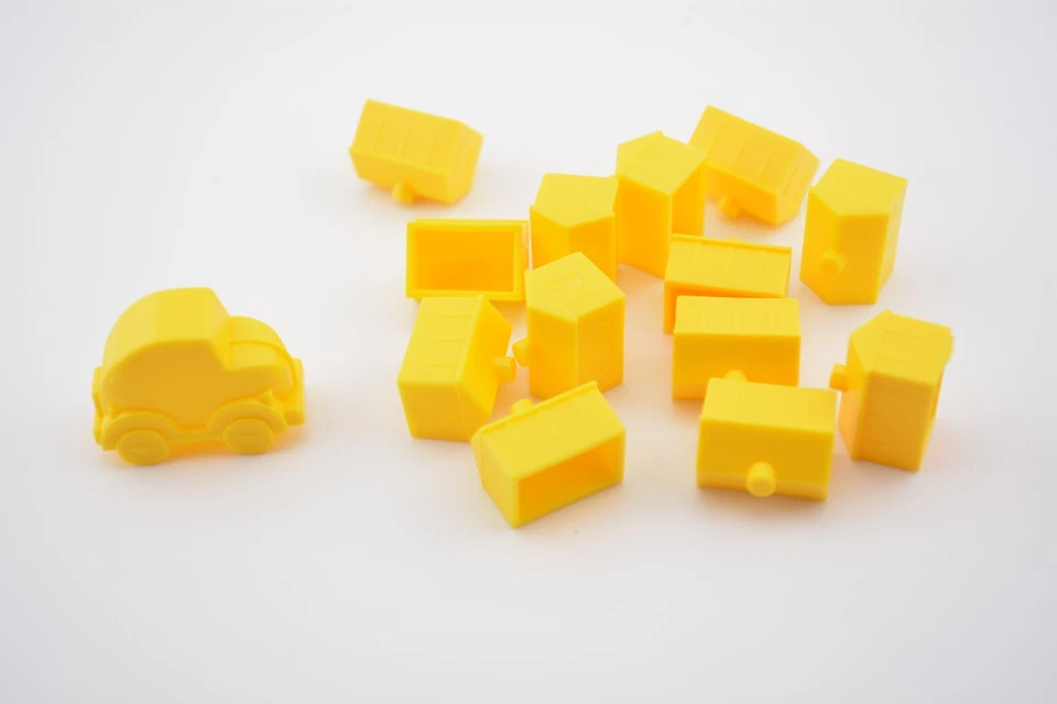 Monopoly Junior Waddingtons Juego Piezas de Repuesto - Ficha Amarilla y Casas Foto 1 de 1