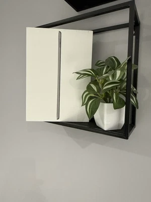 📱✨ Apple iPad 7. Gen 32GB - Wi-Fi + Cellular - Grade A - Top Zustand 🎁 - Bild 1 von 4