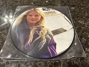 Taylor Swift ‎– Christmas Tree Farm Exclusive Limited Edition Picture Disc Vinyl - Picture 1 of 2