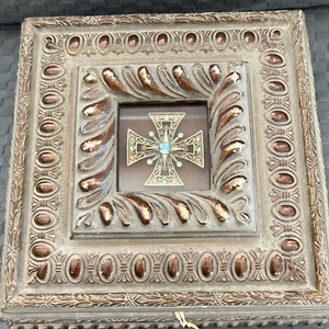 Keepsake Jewelry Box Belinda Miley Exclusively for cbk Ornate Jeweled Cross 2007 - Picture 1 of 13