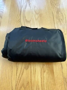 NWOT #teamsheetz Picnic Foldable Blanket Sheetz Gas Station - Picture 1 of 3