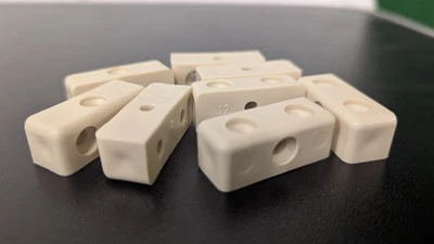 CREAM MODESTY BLOCKS KITCHEN CABINET CUPBOARD JOINT CONNECTOR - VARIOUS PACKS - Image 1 of 4