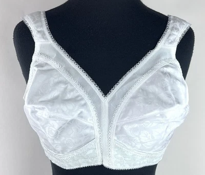 Vtg Playtex Womens 18 Hour Classic Soft Cup Bra 38C White Adjustable Soft Cup - Image 1 of 4