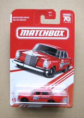 Matchbox Mercedes-Benz 220 SE Sedan Red Edition 04/06 Target - Bild 1 von 4