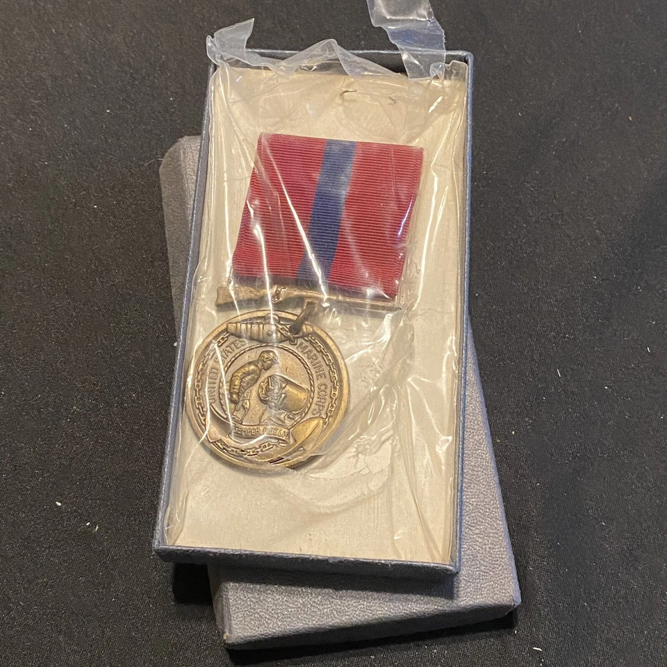 Medalla Original Segunda Guerra Mundial Guerra de Corea USMC Marine Corp Edición Período Original Foto 1 de 1
