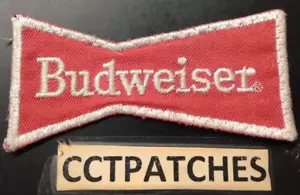 VINTAGE BUDWEISER FLIEGE BIER AUFNÄHER - Bild 1 von 2