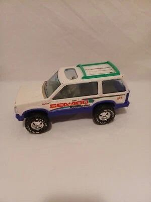 Ford Bronco Sea-Doo Bombardier 1996 Nylint púrpura/blanco con barra de techo verde Foto 1 de 4