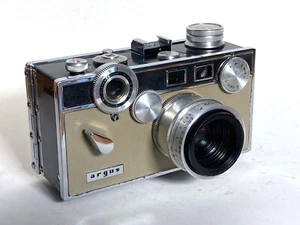 Argus C3 match-matic camera with light meter, Colin Creevy in Harry Potter - Picture 1 of 7