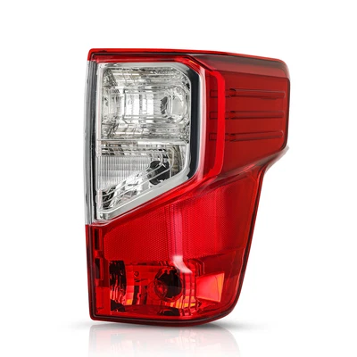 Luz trasera de freno para pasajero derecho rojo cromado Nissan Titan XD 2016-2023 Foto 1 de 4