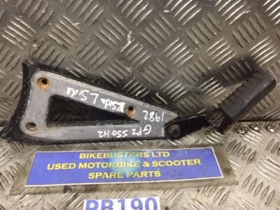 Colgador de clavija lateral izquierda Kawasaki GPZ550 H2 1982 Foto 1 de 2