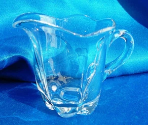 Vintage DUNCAN AND MILLER - CANTERBURY INDIVIDUELLES SAHNEKÄNNCHEN, transparent - Bild 1 von 3