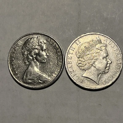 1999,1982,  Australia 20 Cents, Queen Elizabeth II Large Platypus Uncertified - Image 1 of 4