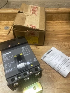 Disyuntor Square D Fa34060 60 A 3 P - Imagen 1 de 7