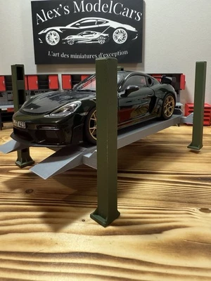 Diorama 1/18 - 4 Column Lift Bridge 1:18 Grey/Dark Green - 3D Creation - Image 1 of 4