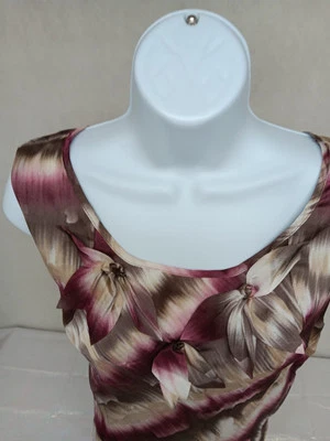 Top Dressbarn Mujer Grande Rojo Marrón Floral Tie Dye Rayas Sin Mangas Foto 1 de 4