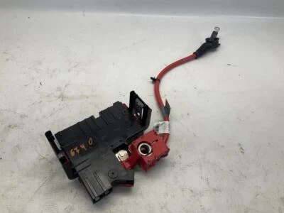 14 15 16 17 BMW 650i xDrive conversível 4.4L AWD AT bateria cabo positivo B - Imagem 1 de 4