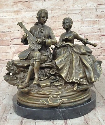 Figura Pareja Romántica Serenata Amor Escultura Bronce Toque de Clase Foto 1 de 4
