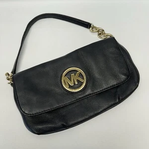 MICHAEL Michael Kors Shoulder Bag Front Flap Black Leather Goldtone Chain & Logo - Picture 1 of 12