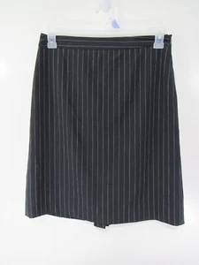 George Skirt Size 4 Black White Pin Striped Lined Side Zipper Back Fanned Slit  - Picture 1 of 3