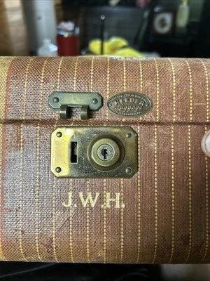 Kleber luggage - Image 1 of 4