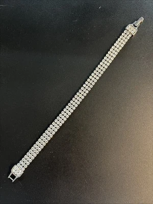 Pulseira de tênis Swarovski cristal tom prata 3 fileiras strass “leia” - Imagem 1 de 4