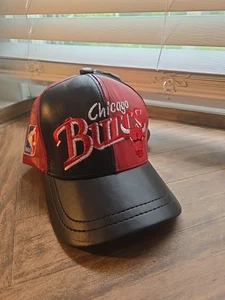 Chicago Bulls NBA Leather Hat Black Strapback Vintage 90s Jordan Era Hamilton? - Picture 1 of 10