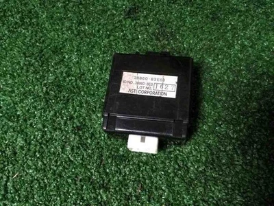 OPEL AGILA A H00 Altre centraline 388608E31627 3886083E50 1.20 32497739 - Immagine 1 di 3