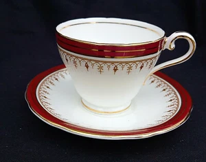 Aynsley DURHAM Teacup and Saucer. Wavy edge - Imagen 1 de 4