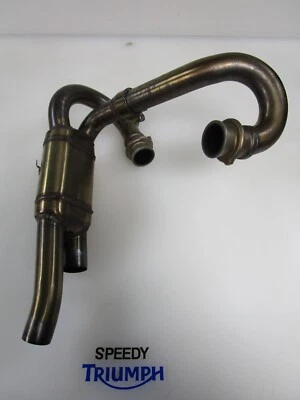 TRIUMPH STREET SCRAMBLER 900 CAJA Y TUBO DE ENLACE T2202929 T2202939 Foto 1 de 4