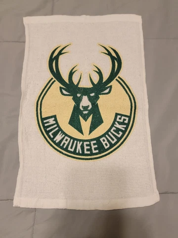 NBA MILWAUKEE BUCKS RALLY TOWEL Cover