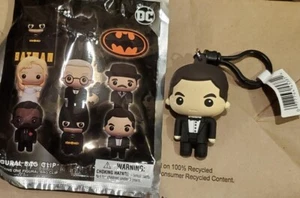 Batman 1989 89 Figuraler Schlüsselanhänger Rucksack Clip Monogramm Bruce Wayne - Bild 1 von 1