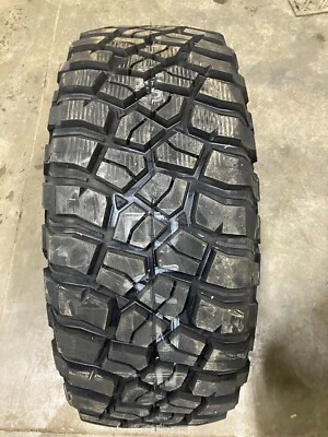 4 Take Off Tires 305 70 16 BF Goodrich KM3 Mud Terrain T/A LRD LT305/70R16 18/32 - Image 1 of 4