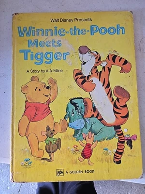 WINNIE-THE-POOH MEETS TIGGER (1974) Big Golden Book illustrated hardcover Foto 1 de 4