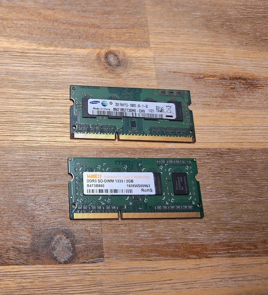 Memorie RAM 4gb SO-DIMM per portatili - 2x2gb DDR3 1333mhz pc3 10600 - Immagine 1 di 1