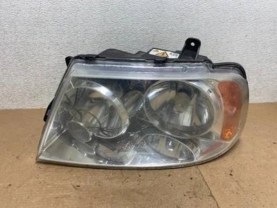 Faro lateral izquierdo conductor izquierdo Lincoln Navigator Xenon 2003-2006 OEM P6820 DW Foto 1 de 4