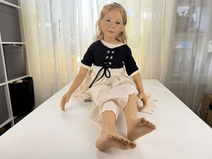 Künstlerpuppe Götz Elisabeth Lindner Vinyl Puppe 100 cm. Top Zustand - Picture 1 of 3