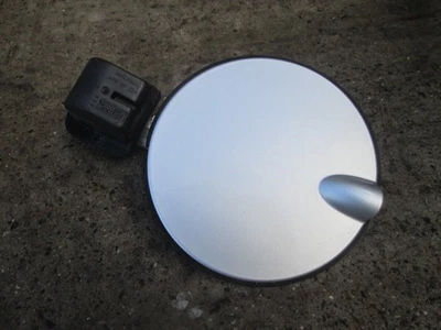 2006 VAUXHALL TIGRA B TWINTOP CONVERTIBLE PETROL FUEL FILLER Z157 STAR SILVER 3 - Image 1 of 2