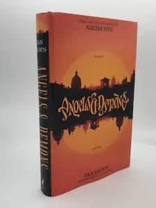 Dan Brown / ANGELS AND DEMONS First Printing (2000) (Pocket Books) - Picture 1 of 6