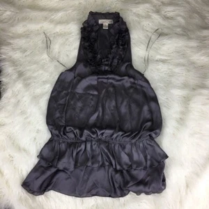 Abito blusa Love Notes piccolo grigio scuro in seta con volant - Foto 1 di 7