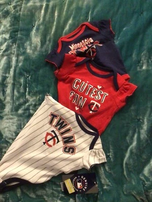 MLB Mercancía Genuina Bebé Niña Body Minnesota Twins Paquete de 3 Nuevos con Etiquetas 0-3 Meses Foto 1 de 4