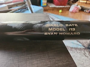 RYAN HOWARD DIABLO GIOCO USATO PIPISTRELLO NON ROTTO - Foto 1 di 4
