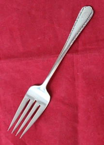 Meriden Britannia MOONGLOW 6 1/8" Forchetta singola per insalata "C" mono. (1938) ~32g - Foto 1 di 11