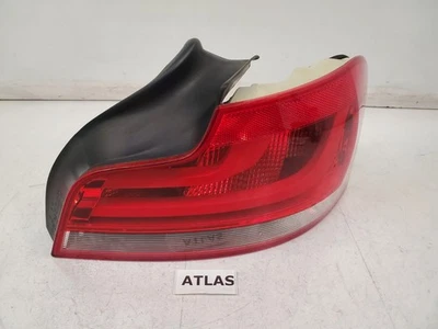 ✅ 11-13 OEM BMW E82 E88 128 135 Luz trasera derecha pasajero luz trasera luz de freno Foto 1 de 4