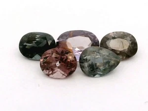 1.09Ct 5 PCS GORGEOUS ! UNTREATED GREEN TO RED PINK COLOR CHANGE GARNET - Picture 1 of 7